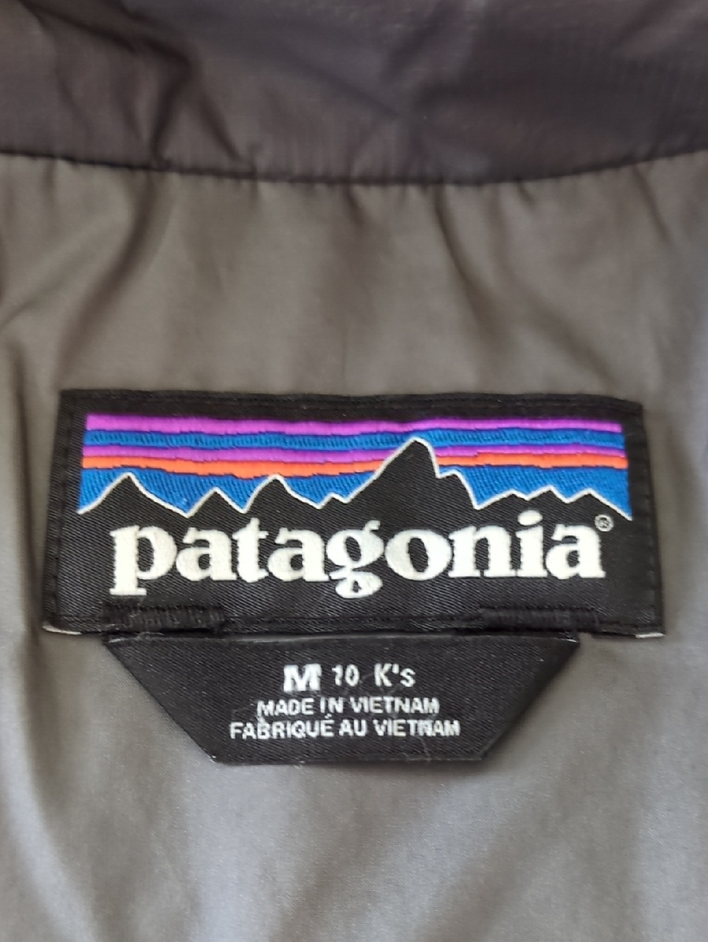 Kid's 10 Patagonia Nano Puff Brick Quilt Jacket - Picture 4 of 9